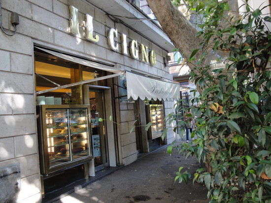 Il Cigno Caffe Pasticceria Gelateria